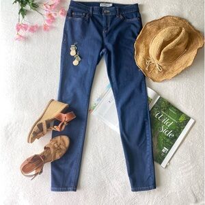 Vineyard Vines Dark Wash 👖 Blue Jeans